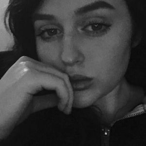 Meet your Posher, Michaela